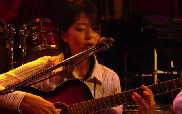 楽器を持たずに手ぶらで来てくださいね